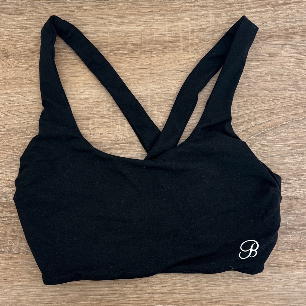 Black Women's Bombshell Strappy Sports Bra